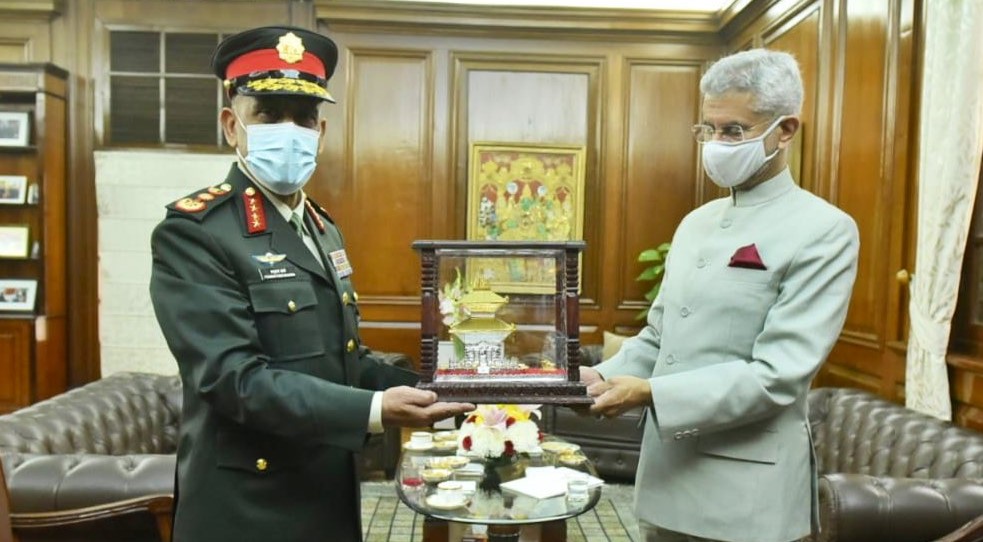 भारत भ्रमणमा रहेका सेनापति शर्मा भेटघाटमा व्यस्त